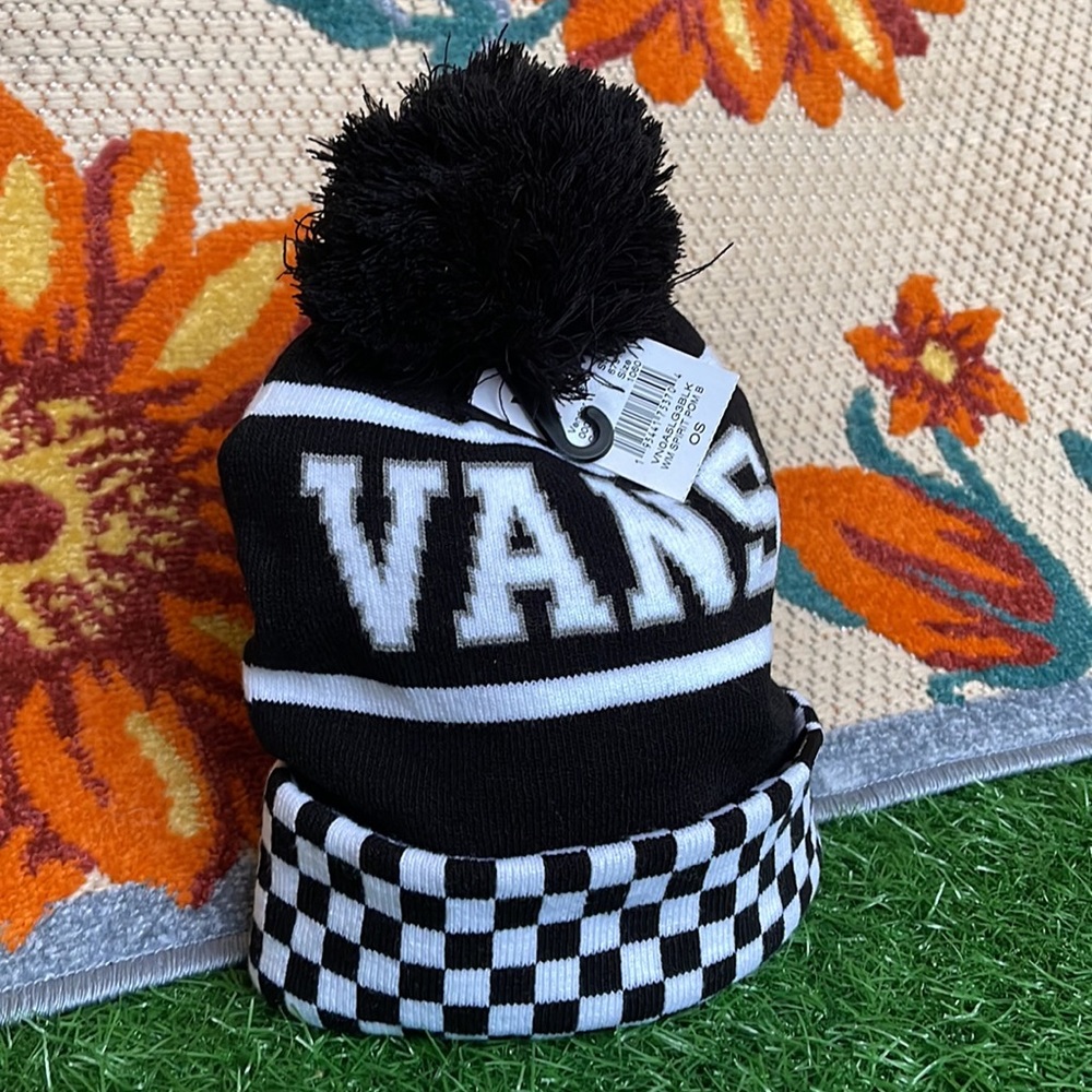 Vans WM Spirit Pom Black Checker Beanie Skateboarding Hat Women Men VN0A5LG3BLK - Picture 11 of 16